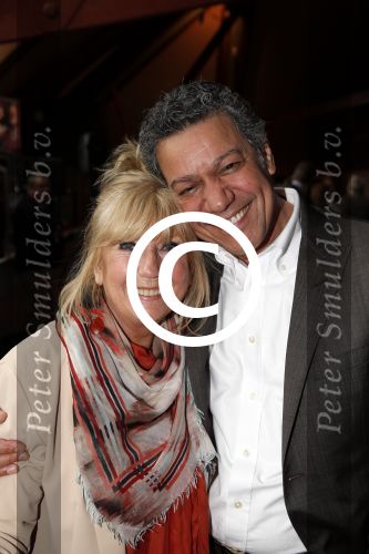 Amsterdam 11 april 2013
Presentatie boek over/van Barry Stevens in Carre. Frank sanders met Willeke Alberti
Peter Smulders bv