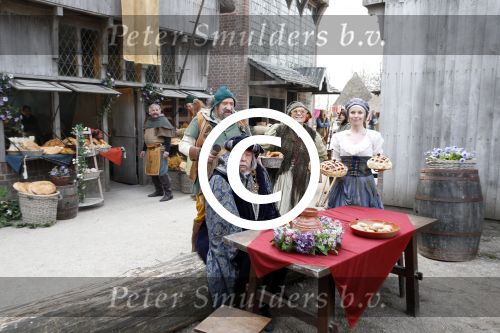 Alphen aan de Rijn 8 april 2013
Opnames Mega Mindy mini reis in de tijd in archeon met oa Nicky Langley Free Souffriau en  Anton Cogen.
Peter Smulders bv