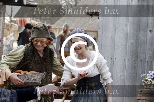 Alphen aan de Rijn 8 april 2013
Opnames Mega Mindy mini reis in de tijd in archeon met oa Nicky Langley Free Souffriau en  Anton Cogen.
Peter Smulders bv