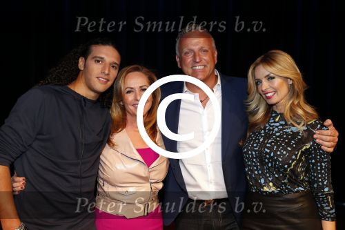 Amsterdam 18 april 2013
Presentatie X factor met presentator Martijn Krabbe en juryleden Ali B Candy Dulfer Angela Groothuizen en Gordon.
Peter Smulders bv