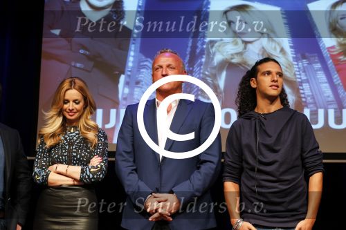 Amsterdam 18 april 2013
Presentatie X factor met presentator Martijn Krabbe en juryleden Ali B Candy Dulfer Angela Groothuizen en Gordon.
Peter Smulders bv