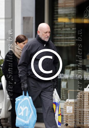 Amsterdam 4 april 2013
Hugo Metsers sr doet boodschappen.
Peter Smulders bv