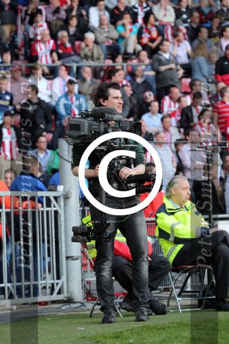 Eindhoven, 14 vApril 2013
Cameraman Ivo Borkus tijdens de wedstrijd PSV-AJAX
Foto Peter Smulders BV