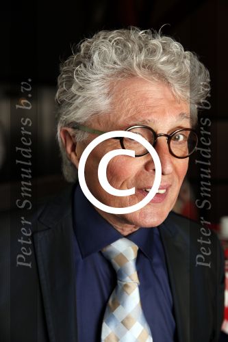 Amsterdam 11 april 2013
Presentatie boek over/van Barry Stevens in Carre. Jacques d Ancona
Peter Smulders bv