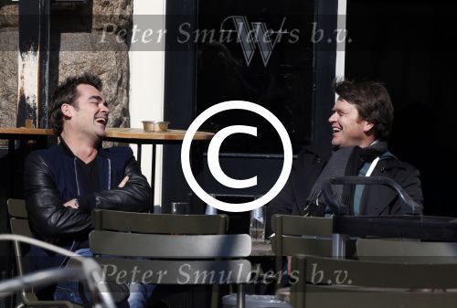 Amsterdam 3 april 2013
Jeroen v d Boom en Beau v Erven Dorens op terras.
Peter Smulders bv