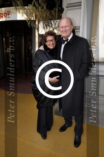 Amsterdam 3 april 2013
Koningin Beatrix bij het 125 jarig bestaan van carre. Joop en Janine v d Ende
Peter Smulders bv