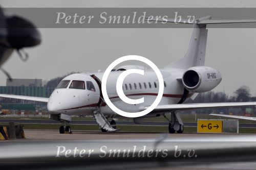 Schiphol oost 16 april 2013
Justin Bieber vliegt met een prive vliegtuig naar Oslo vanaf Schiphol oost.
Peter Smulders bv