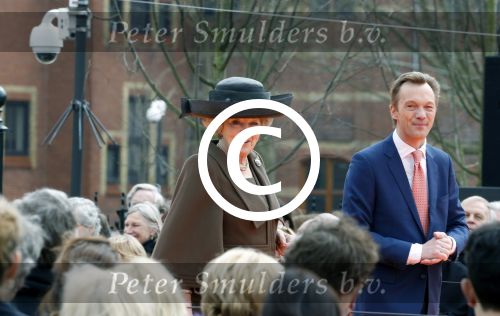 Amsterdam 13 april 2013
Ruud Gullit en zijn vriendin Maggie Jimenez bij de opening van het rijksmuseum door koningin Beatrix.
Peter Smulders bv