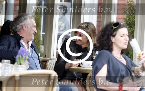 Amsterdam 17 april 2013
Lieke v Lexmond   met haar manager Frank Wisse op terras bij Joffers
Peter Smulders bv