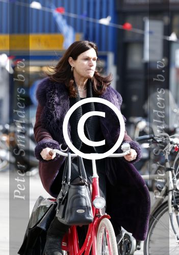 Amsterdam 5 april 2013
Liz Snoijink op de fiets in amsterdam.
Peter Smulders bv