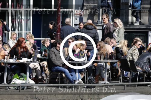 Amsterdam 7 april 2013
Liza Sips op een terras met haar nieuwe vriend Ralph Manheim.
Peter Smulders bv