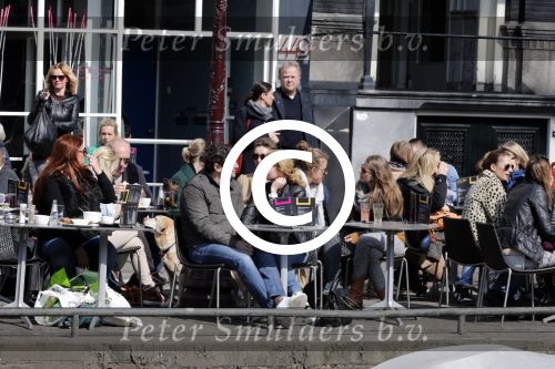 Amsterdam 7 april 2013
Liza Sips op een terras met haar nieuwe vriend Ralph Manheim.
Peter Smulders bv
