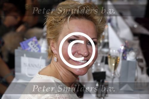 Laren 18 maart 2013
Lunch Nannic met div bekende nederlandse vrouwen. Mariska v Kolck
Peter Smulders bv