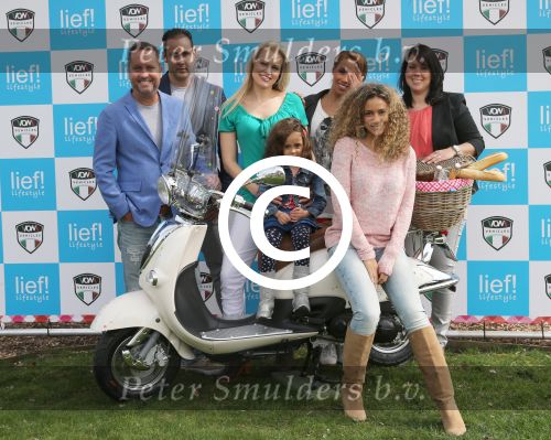 Molenaarsgraaf, 17 April 2013
Lief
Marit v Bohemen, Fajah Lorens, Glennis Grace
Foto Peter Smulders BV