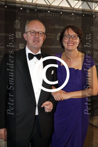 Amsterdam 13 april 2013
Gala voor Ronald Mc Donald in het okura. Marjan Oudeman met man
Peter Smulders bv