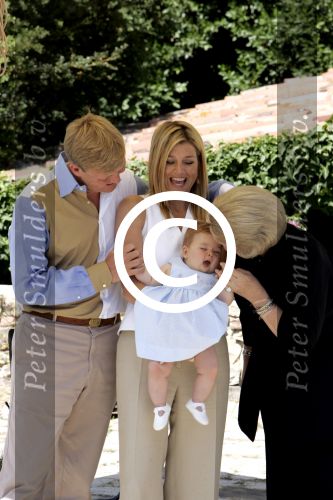 Tavernelle 9 juli 2004
Fotomoment op vakantie bij Prins Willem Alexander Maxima en prinses Amalia.  
Peter Smulders bv