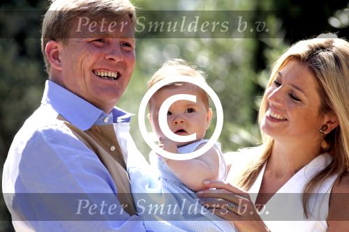 Tavernelle 9 juli 2004
Fotomoment op vakantie bij Prins Willem Alexander Maxima en prinses Amalia.  
Peter Smulders bv