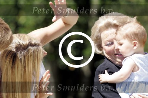 Tavernelle 9 juli 2004
Fotomoment op vakantie bij Prins Willem Alexander Maxima en prinses Amalia.  
Peter Smulders bv