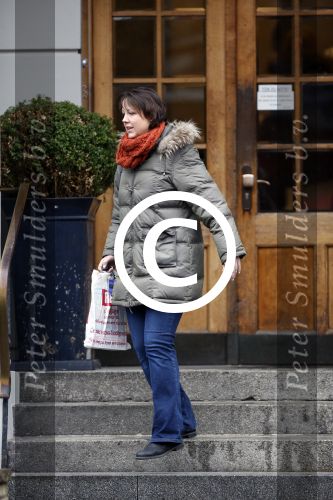 Hamburg 9 april 2013
Damian v d Vaart wordt door de nanny/aupair naar school gebracht
Peter Smulders bv
