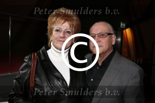 Amsterdam 11 april 2013
Presentatie boek over/van Barry Stevens in Carre. Pamela Teves met ..
Peter Smulders bv
