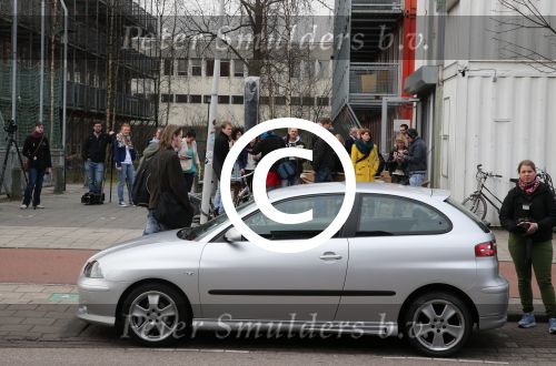 Amsterdam, 9 April 2013
Persmoment BN-ers tijdens opnames lied voor koningin Beatrix
met o.a. Winston Gerschtanowitz, Albert Verlinde,Wolter Kroes, Danny de Munk, Edwin Evers, Frans Bauer, Rene Froger, Danny Froger, Pia Douwes, Willeke Alberti, Lieke v Lexmond, Sandra Reemer, Josje Huisman, Xander de Buisonje, Najib Amhall, Ralf Mackenbach
Foto Peter Smulders BV