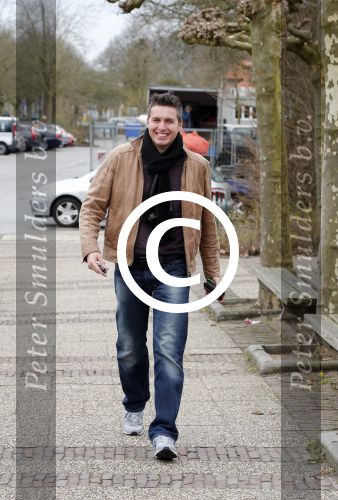 Naarden 15 april 2013
Pieter v d Hoogenband bij radio uitzending Veronica met als dj Erik de Zwart.
Peter Smulders bv