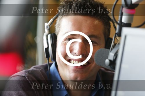 Naarden 15 april 2013
Pieter v d Hoogenband bij radio uitzending Veronica met als dj Erik de Zwart.
Peter Smulders bv