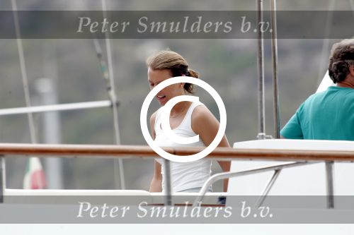 Porte Ercole 8 juli 2004
Vriendin Prins Carlos   op de Jumbo VI
Peter Smulders bv
