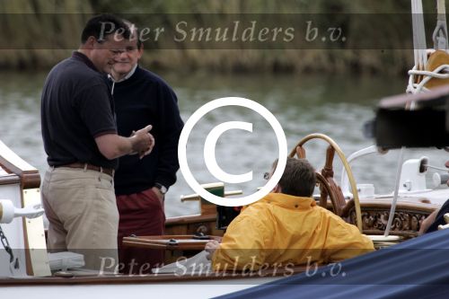 Muiden 4 juli 2004
Koningin Beatrix en Prins Friso varen op Groene Draeck
Peter Smulders bv