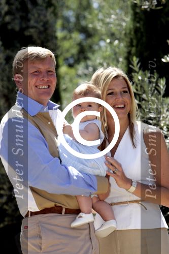 Tavernelle 9 juli 2004
Fotomoment op vakantie bij Prins Willem Alexander Maxima en prinses Amalia met hond mac 
Peter Smulders bv