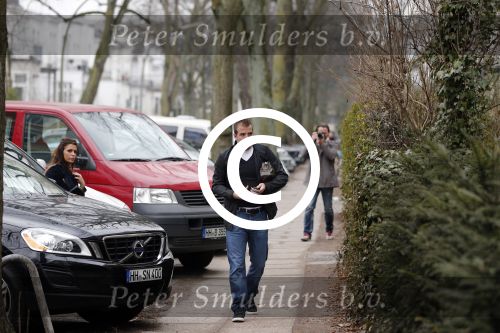 Hamburg 9 april 2013
Rafael v d Vaart en Sabia Boulahrouz bij zijn en haar huis.
Peter Smulders bv