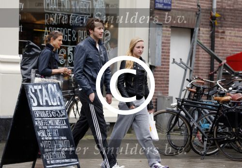 Amsterdam 15 april 2013
Raynor Arkenbout met zijn vriendin aan het winkelen.
Peter Smulders bv