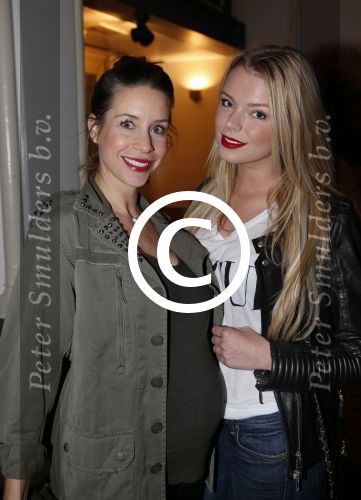 Amsterdam 4 april 2013
Modeshow en presentatie t shirts ontworpen door Lola Brood in Paradiso. Renee Vervoorn zwanger met meisje uit soap 020
Peter Smulders bv