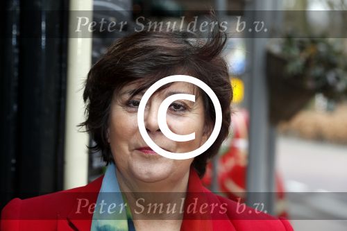 Laren 18 maart 2013
Lunch Nannic met div bekende nederlandse vrouwen. Rita Verdonk
Peter Smulders bv