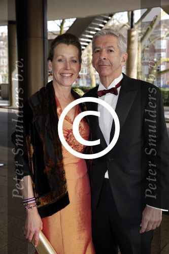 Amsterdam 13 april 2013
Gala voor Ronald Mc Donald in het okura. Ronald Plasterk met vrouw
Peter Smulders bv