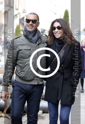 Amsterdam 13 april 2013
Ruud Gullit met zijn vriendin Maggie Jimenez op de pc hooftstraat.
Peter Smulders bv