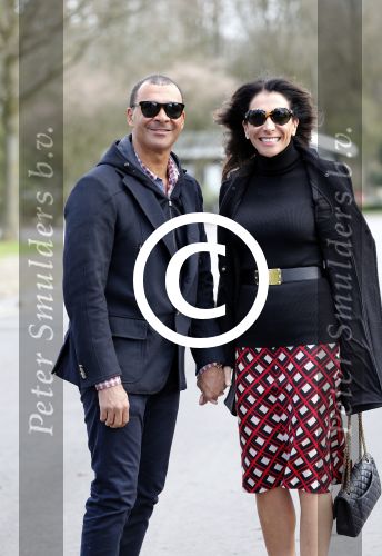 Amsterdam 18 april 2013
Ruud Gullit en zijn vriendin Maggie Jiminez in het amstelpark.
Peter Smulders bv