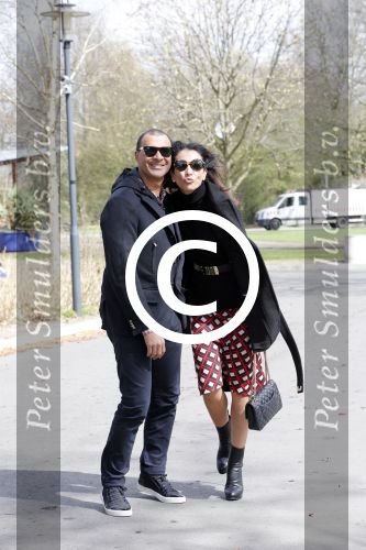 Amsterdam 18 april 2013
Ruud Gullit en zijn vriendin Maggie Jiminez in het amstelpark.
Peter Smulders bv