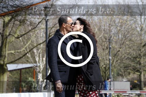 Amsterdam 18 april 2013
Ruud Gullit en zijn vriendin Maggie Jiminez in het amstelpark.
Peter Smulders bv
