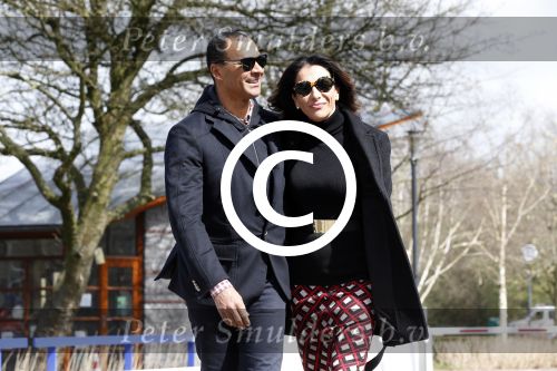 Amsterdam 18 april 2013
Ruud Gullit en zijn vriendin Maggie Jiminez in het amstelpark.
Peter Smulders bv