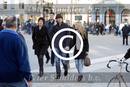 Amsterdam 14 november 2012
Simon Keizer met vrouw en moeder en Nick Keizer met Jaap en Aloys Buys op weg naar Madame Tussaud.
Peter Smulders bv
