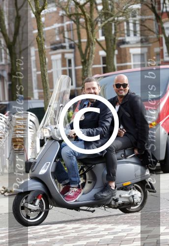 Amsterdam 15 april 2013
Steve te Pas achter op de scooter bij carlo Ferilli
Peter Smulders bv