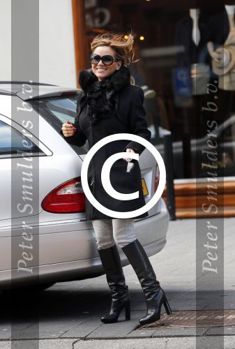 Amsterdam 18 april 2013
Tatjana stapt uit haar auto .
Peter Smulders bv
