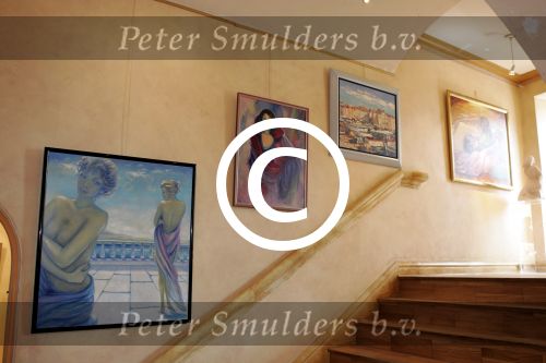Cannes 23 juli 2004
Therese Steinmetz  in haar galerie
Peter Smulders bv