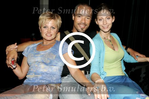 Amsterdam 6 juli 2004
Presentatie nieuwe Musical Passion.
Pia Douwes, Stanley Burleson en Vera Mann