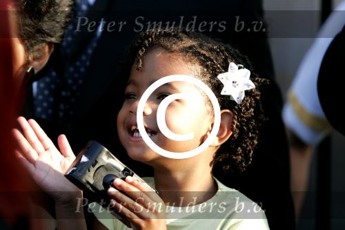 Amsterdam 29 juli 2004
Premiere I Robot in Pathe Arena.
Will Smith zijn dochtertje
Peter Smulders bv