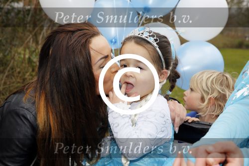 Amsterdam 15 maart 2015
Vegas de dochter van Amanda Balk en Afrojack viert haar verjaardag in het vondelpark.
Kids Partyplanner organiseerde het feestje.