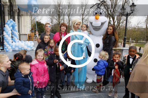 Amsterdam 15 maart 2015
Vegas de dochter van Amanda Balk en Afrojack viert haar verjaardag in het vondelpark.
Kids Partyplanner organiseerde het feestje.