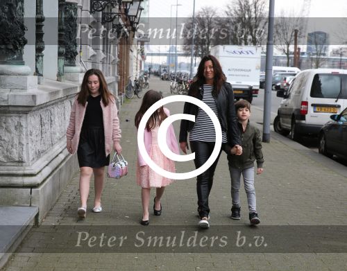 Amsterdam, 15 Maart 2015
Amanda beekman (ex- Amanda Krabbe) met haar kinderen