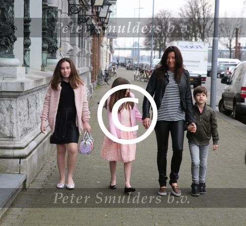 Amsterdam, 15 Maart 2015
Amanda beekman (ex- Amanda Krabbe) met haar kinderen